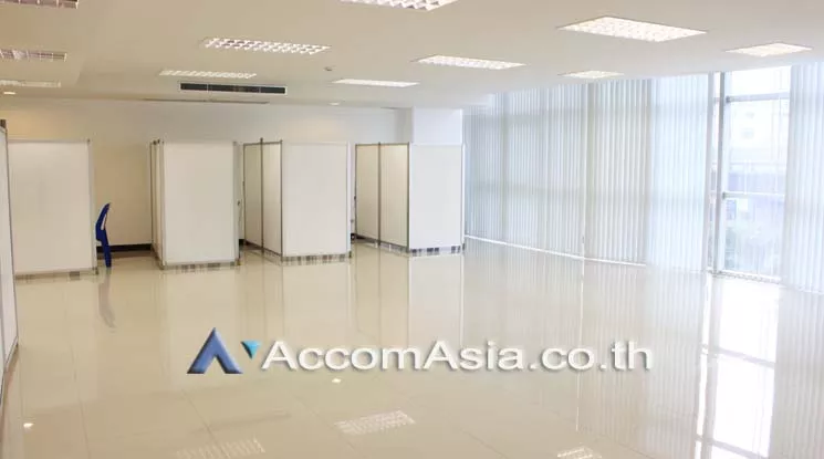 6  Office Space For Rent in Sukhumvit ,Bangkok BTS Nana at Dhammalert Building AA11851