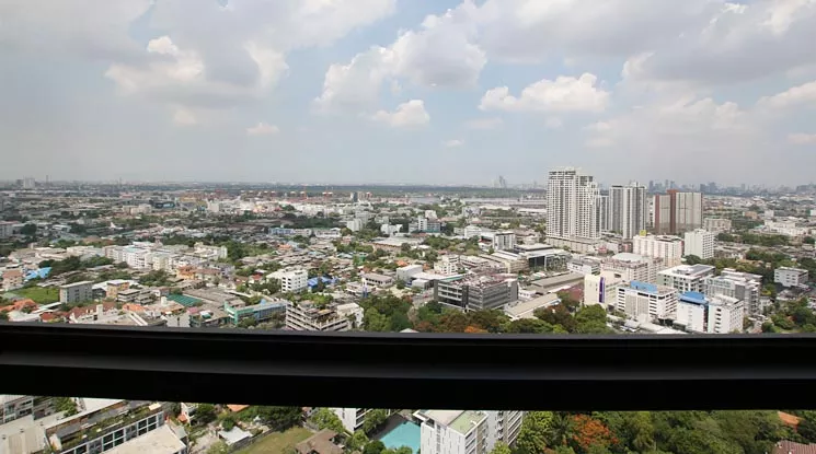 7  1 br Condominium For Rent in Sukhumvit ,Bangkok BTS Phra khanong at Rhythm Sukhumvit 44/1   AA11857