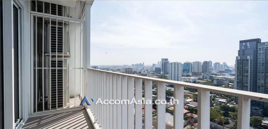  2 Bedrooms  Condominium For Rent in Sukhumvit, Bangkok  near BTS Thong Lo (AA11859)