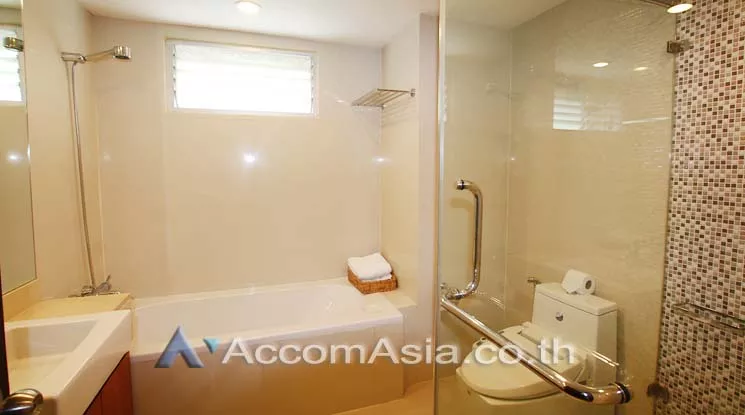 9  2 br Condominium For Rent in Ploenchit ,Bangkok BTS Ratchadamri at The Rajdamri AA11891