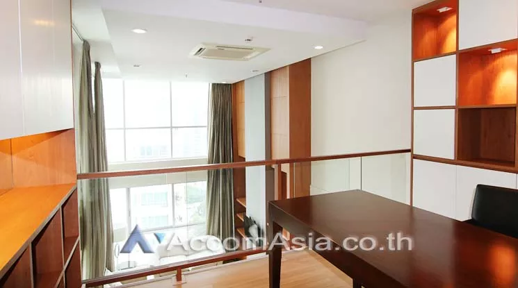 10  2 br Condominium For Rent in Ploenchit ,Bangkok BTS Ratchadamri at The Rajdamri AA11891