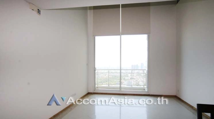 10  2 br Condominium For Sale in Sathorn ,Bangkok BTS Chong Nonsi - BRT Sathorn at The Empire Place AA11943