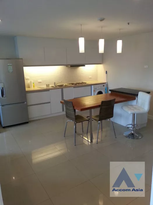 unit 1 Bedroom  Condominium For Rent in Ploenchit, Bangkok  near BTS Ploenchit (AA12002)