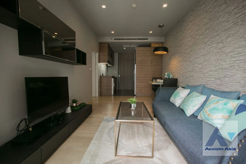unit 1 Bedroom  Condominium For Rent & Sale in Sukhumvit, Bangkok  near BTS Phrom Phong (AA12020)
