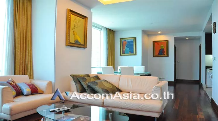 unit 2 Bedrooms  Condominium For Rent in Sathorn, Bangkok  near BTS Chong Nonsi (AA12041)
