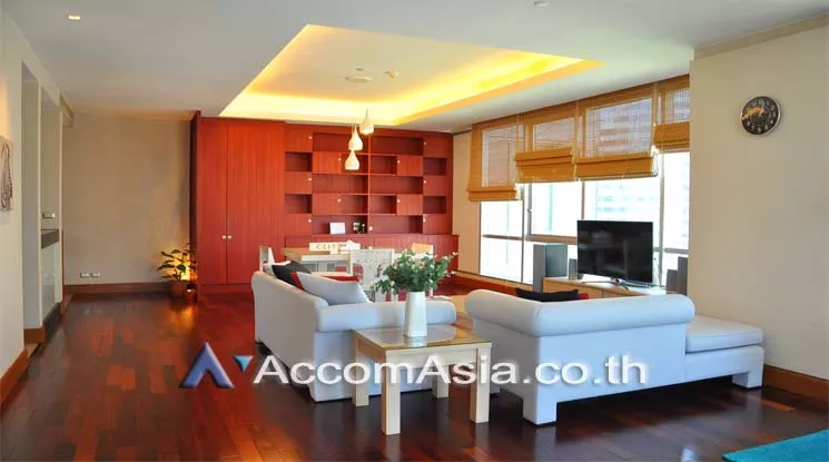  1 Bedroom  Condominium For Rent & Sale in Sathorn, Bangkok  near BTS Chong Nonsi (AA12042)
