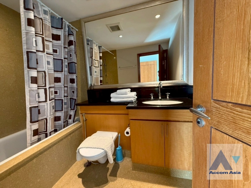 11  2 br Condominium For Rent in Sathorn ,Bangkok BTS Chong Nonsi at Sky Villas Sathorn AA12044