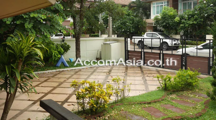  3 Bedrooms  House For Rent in ,   (AA12060)