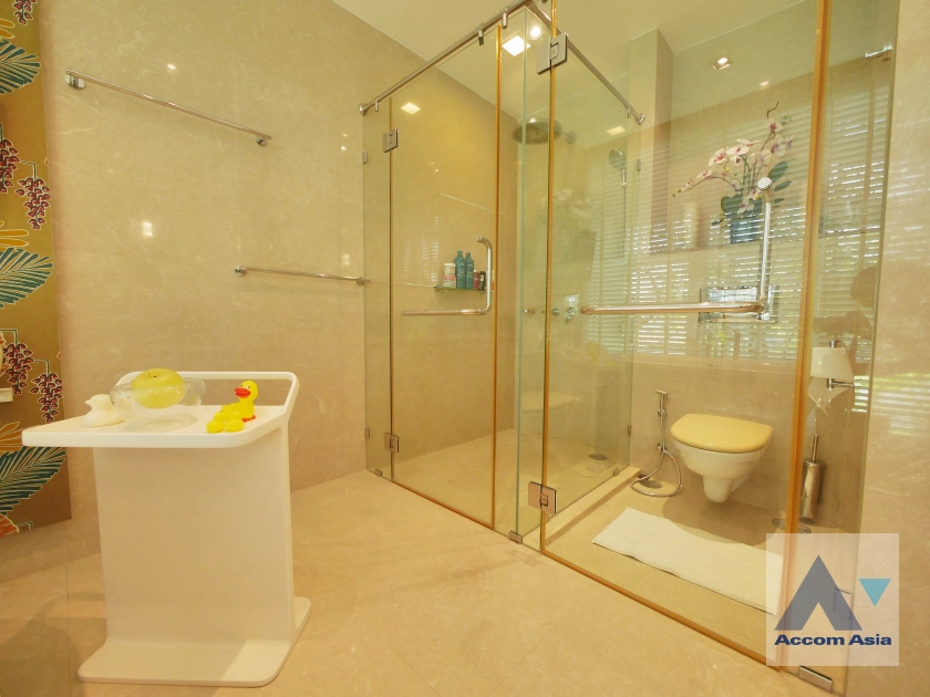 30  4 br Condominium For Sale in Sukhumvit ,Bangkok BTS Phrom Phong at Belgravia Residences AA12076