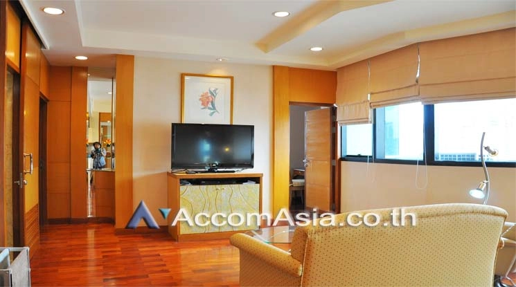  1  2 br Condominium For Rent in Ploenchit ,Bangkok BTS Chitlom at President Place AA12095