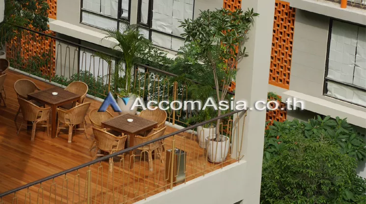  2 Bedrooms  Apartment For Rent in ,   (AA12101)