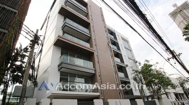 unit 1 Bedroom  Apartment For Rent in Sukhumvit, Bangkok  near BTS Phrom Phong (AA12137)