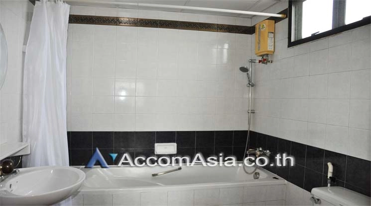 9  3 br Condominium For Rent in Sukhumvit ,Bangkok BTS Thong Lo at United Tower Thonglor AA12175