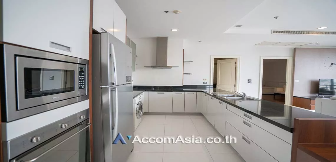 Penthouse, Pet friendly |  2 Bedrooms  Condominium For Rent & Sale in Sukhumvit, Bangkok  near BTS Phrom Phong (AA12219)