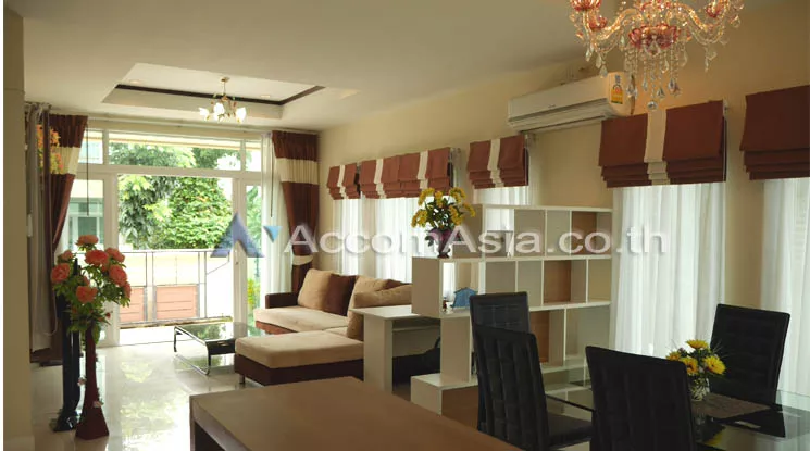  3 Bedrooms  House For Rent in ,   (AA12247)