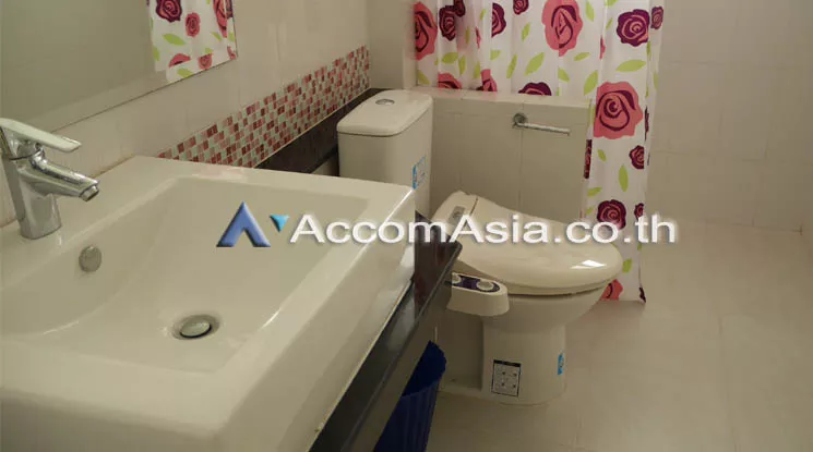 6  3 br House For Rent in  ,Chon Buri  at Boulevard Sriracha AA12247