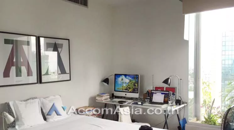 5  4 br Apartment For Rent in Silom ,Bangkok BTS Surasak at A Unique design and Terrace AA12248