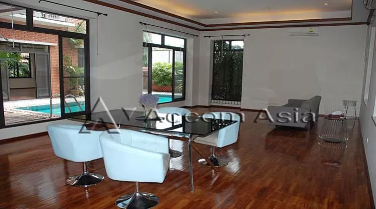Home Office, Private Swimming Pool |  7 Bedrooms  House For Rent in Sukhumvit, Bangkok  near BTS Thong Lo (AA12249)