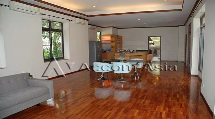 Home Office, Private Swimming Pool |  7 Bedrooms  House For Rent in Sukhumvit, Bangkok  near BTS Thong Lo (AA12249)