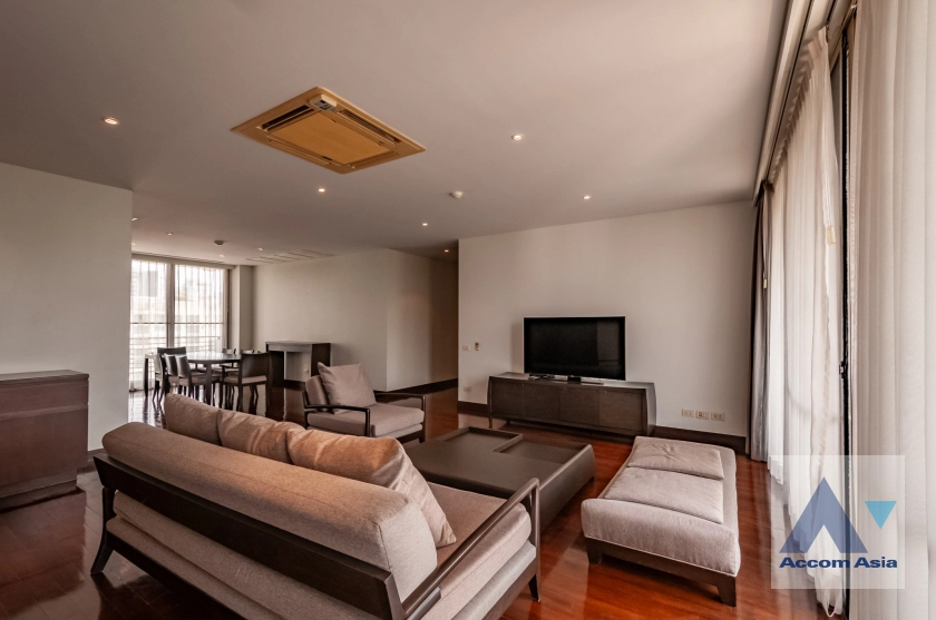 4  3 br Apartment for rent and sale in Ploenchit ,Bangkok BTS Ploenchit - MRT Lumphini at Modern Retro - 2 Units / floor AA12270