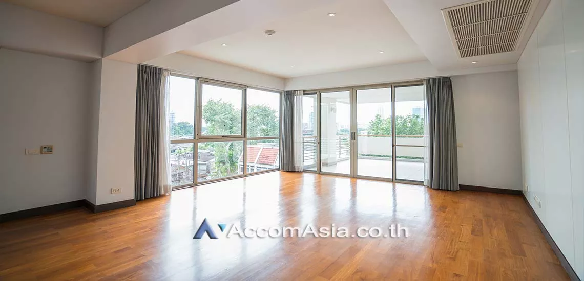  1  3 br Apartment For Rent in Ploenchit ,Bangkok BTS Ploenchit - MRT Lumphini at Modern Retro - 2 Units / floor AA12271