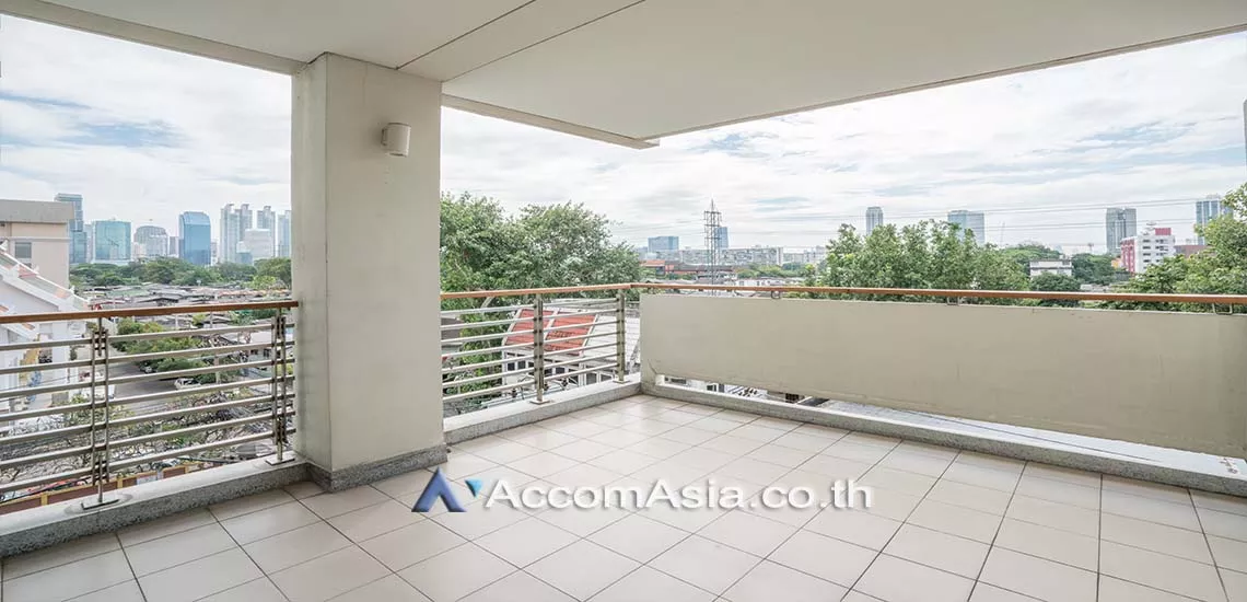 10  3 br Apartment For Rent in Ploenchit ,Bangkok BTS Ploenchit - MRT Lumphini at Modern Retro - 2 Units / floor AA12271