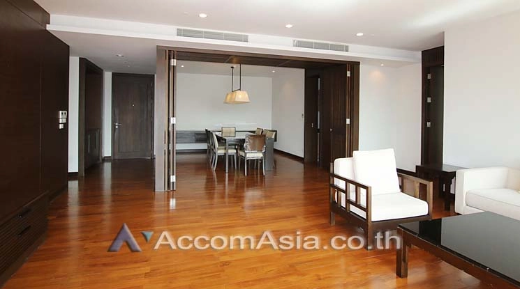 unit 3 Bedrooms  Apartment For Rent in Sukhumvit, Bangkok  near BTS Thong Lo (AA12275)