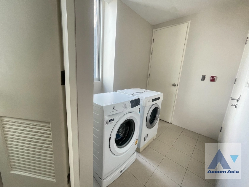 26  3 br Apartment For Rent in Sukhumvit ,Bangkok BTS Thong Lo at Comfort Residence in Thonglor AA12276