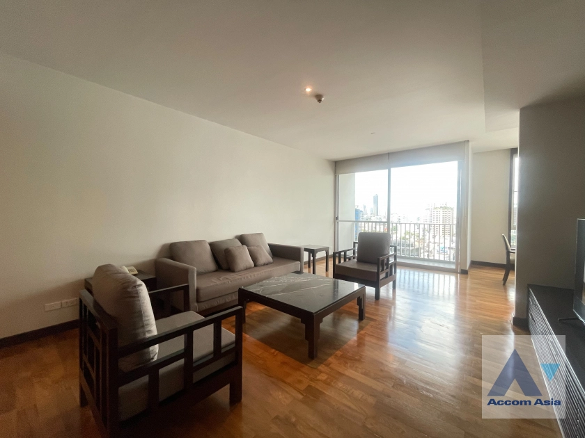 unit 3 Bedrooms  Apartment For Rent in Sukhumvit, Bangkok  near BTS Thong Lo (AA12276)