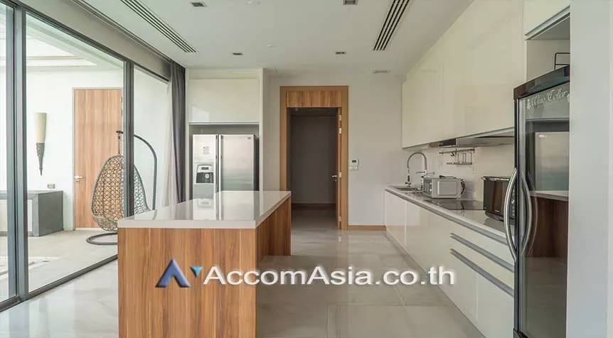 unitHuge Terrace, Private Swimming Pool, Duplex Condo |  3 Bedrooms  Condominium For Rent in Sukhumvit, Bangkok  near BTS Phrom Phong (AA12277)