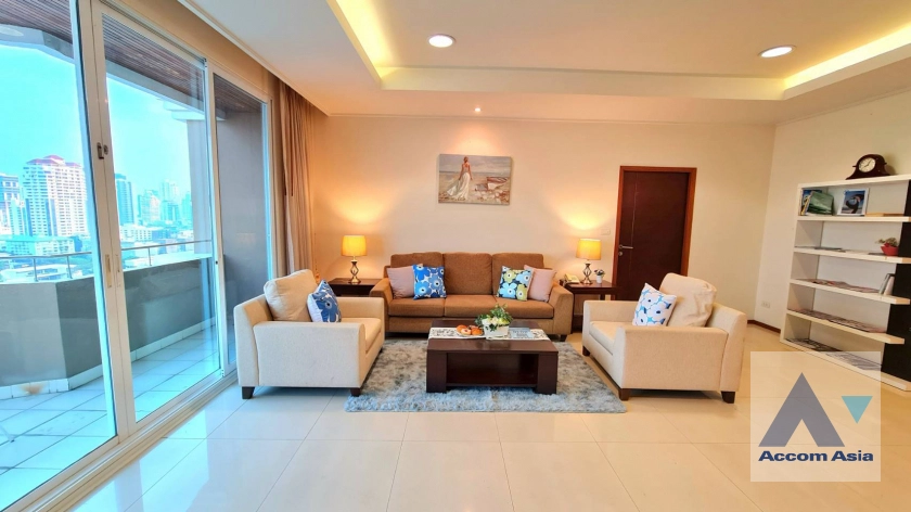 unitPet friendly |  3 Bedrooms  Apartment For Rent in Sukhumvit, Bangkok  near BTS Phrom Phong (AA12329)