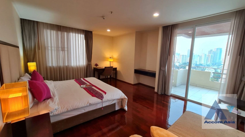10  3 br Apartment For Rent in Sukhumvit ,Bangkok BTS Phrom Phong at Fully Furnished Suites AA12329