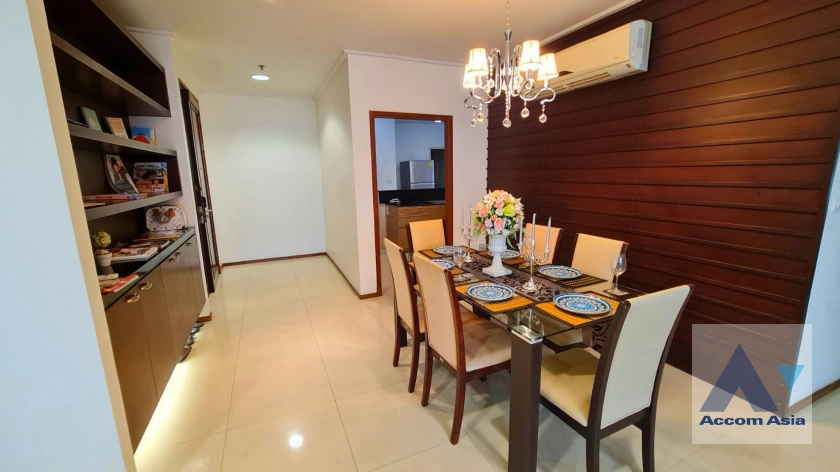 8  3 br Apartment For Rent in Sukhumvit ,Bangkok BTS Phrom Phong at Fully Furnished Suites AA12329