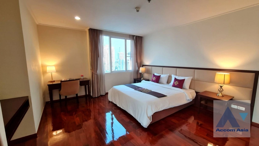 12  3 br Apartment For Rent in Sukhumvit ,Bangkok BTS Phrom Phong at Fully Furnished Suites AA12329