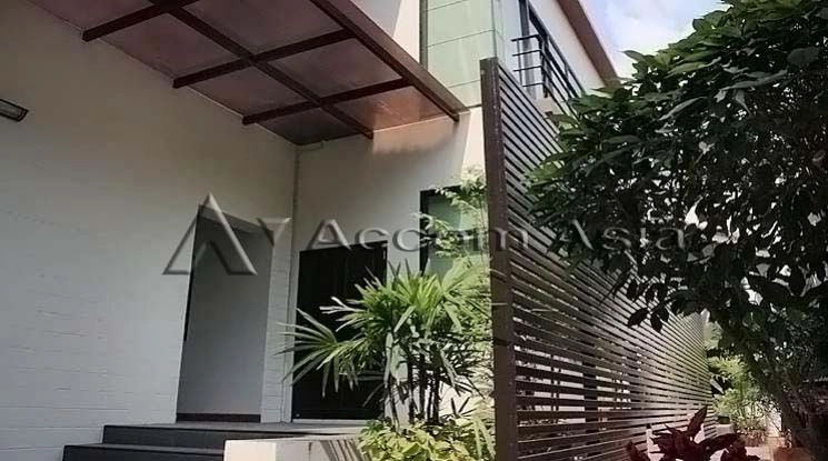  1  3 br Apartment For Rent in Sukhumvit ,Bangkok BTS Phrom Phong at Glorious outdoor area AA12336