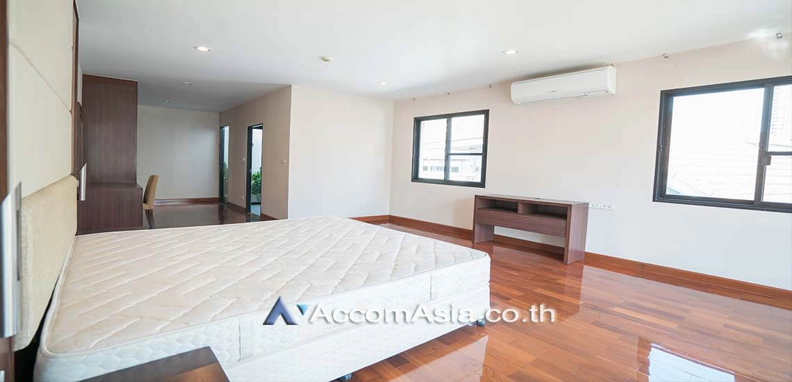 6  3 br Apartment For Rent in Sukhumvit ,Bangkok BTS Phrom Phong at Glorious outdoor area AA12337