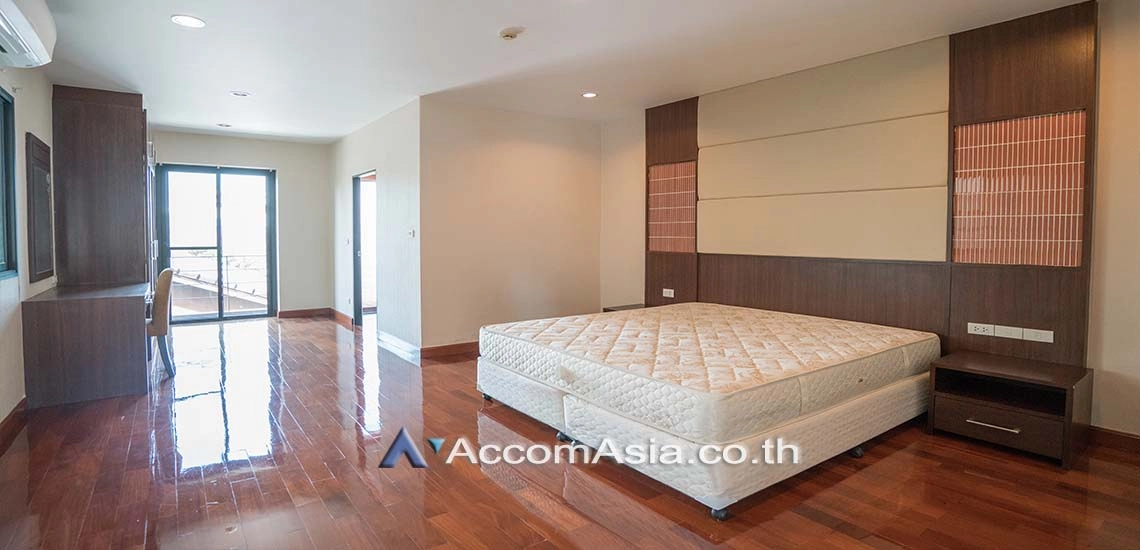 7  3 br Apartment For Rent in Sukhumvit ,Bangkok BTS Phrom Phong at Glorious outdoor area AA12337