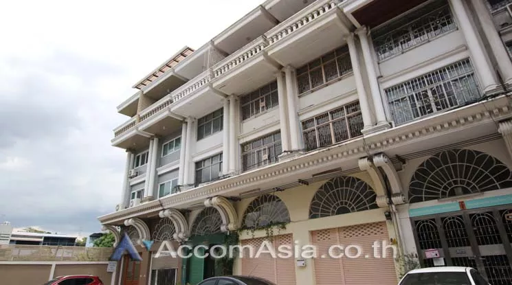  2  4 br Townhouse For Rent in sathorn ,Bangkok BRT Thanon Chan AA12410
