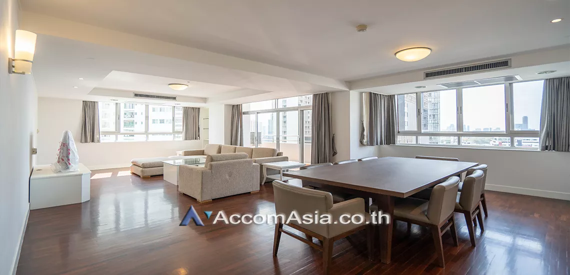 unitPet friendly |  3 Bedrooms  Apartment For Rent in Sukhumvit, Bangkok  near BTS Phrom Phong (AA12448)