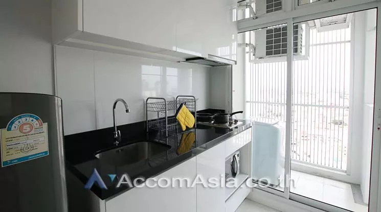 unit 2 Bedrooms  Condominium For Rent in Sukhumvit, Bangkok  near BTS Phra khanong (AA12457)