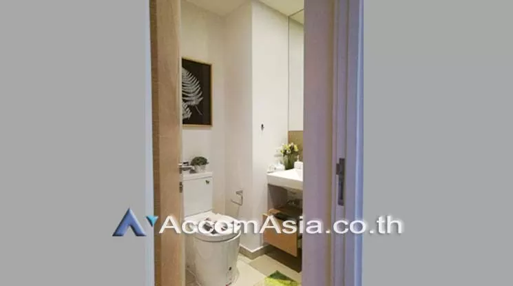 7  1 br Condominium For Sale in Sukhumvit ,Bangkok BTS Ekkamai at The Lofts Ekkamai  AA12462