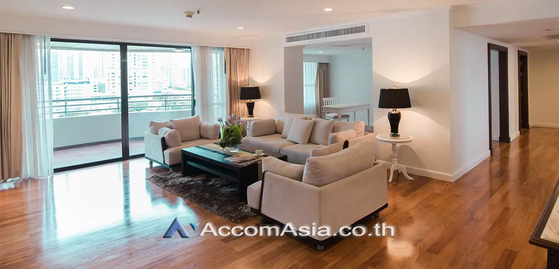 unitBig Balcony |  3 Bedrooms  Apartment For Rent in Sukhumvit, Bangkok  near BTS Asok - MRT Sukhumvit (AA12475)