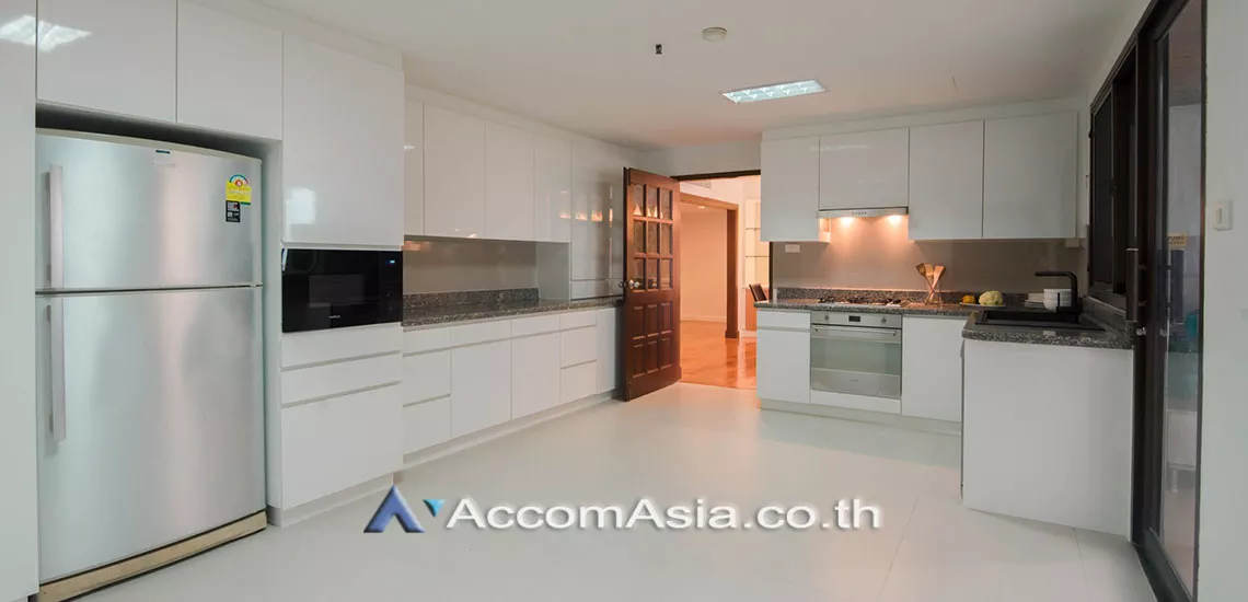4  3 br Apartment For Rent in Sukhumvit ,Bangkok BTS Asok - MRT Sukhumvit at Warm Family Atmosphere AA12475