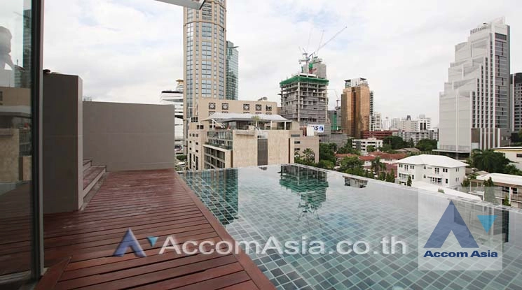 unit 2 Bedrooms  Apartment For Rent in Sukhumvit, Bangkok  near BTS Phrom Phong (AA12488)