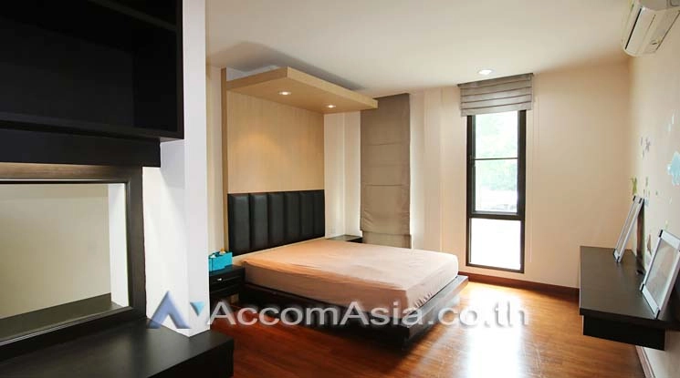 6  5 br House For Rent in Sukhumvit ,Bangkok BTS Phrom Phong AA12489