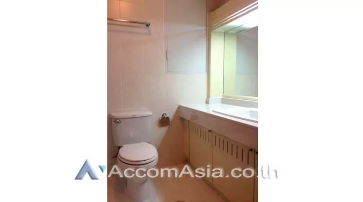 6  2 br Apartment For Rent in Ploenchit ,Bangkok BTS Ratchadamri at Easily walk to Ratchadamri BTS AA12502
