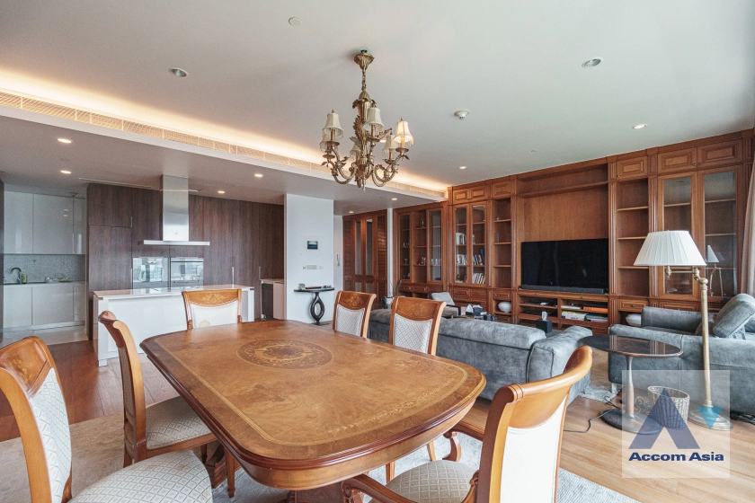 4  3 br Condominium For Rent in Ploenchit ,Bangkok BTS Ratchadamri - MRT Silom at 185 Rajadamri AA12509