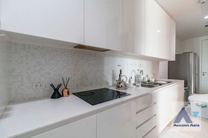 6  3 br Condominium For Rent in Ploenchit ,Bangkok BTS Ratchadamri - MRT Silom at 185 Rajadamri AA12509