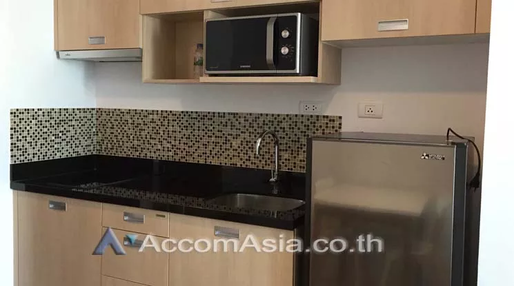  1 Bedroom  Condominium For Rent in Phaholyothin, Bangkok  near MRT Lat Phrao (AA12510)