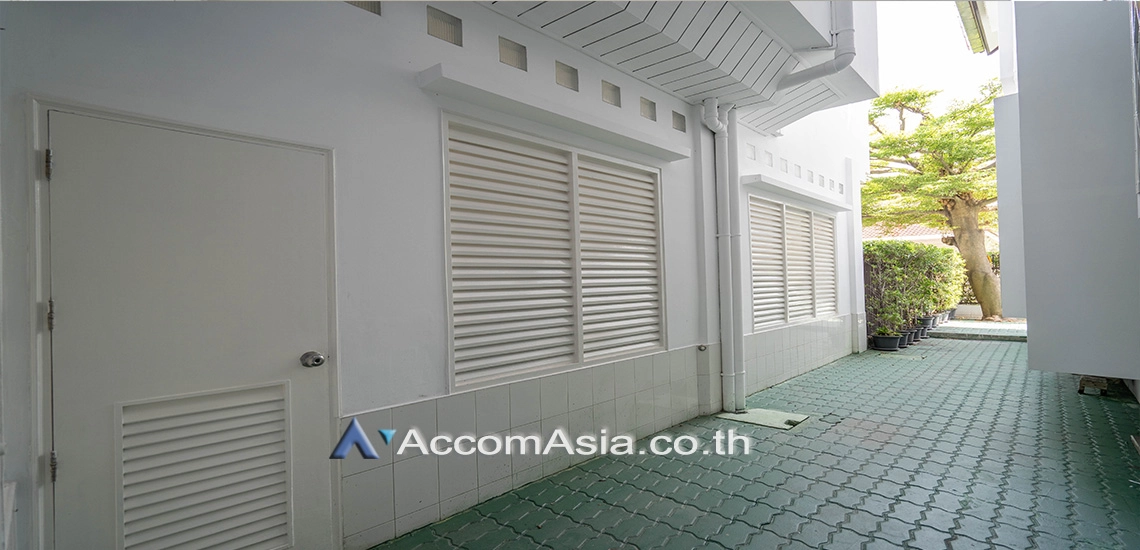 22  6 br House For Rent in Sukhumvit ,Bangkok BTS Phrom Phong AA12522